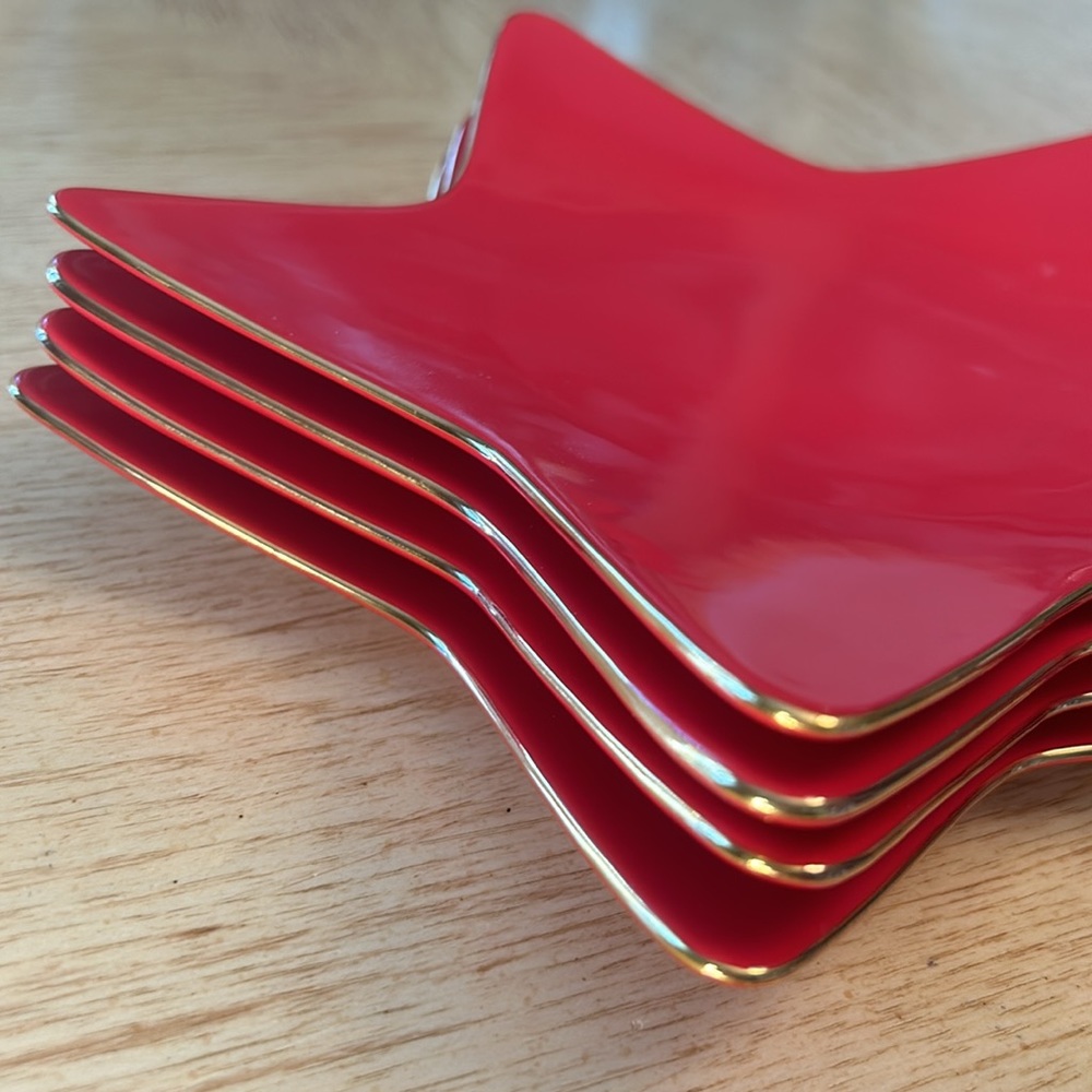 Williams-Sonoma Star Plates (4) - Picture 5 of 9